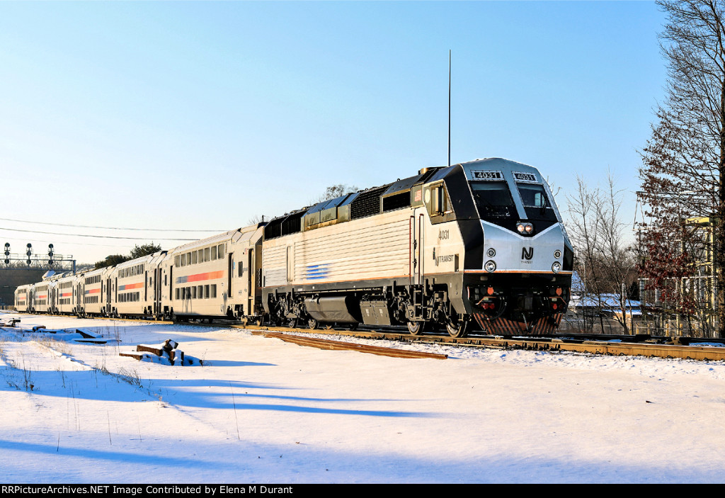 NJT 4031 on train 1247